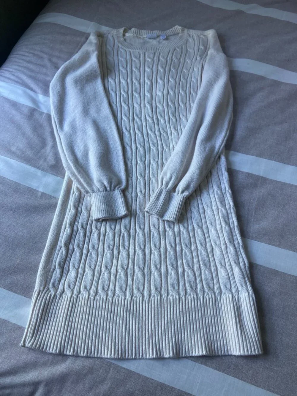 Like New GAP Girls Cream Cable Knit Sweater Dress Sz XXL
